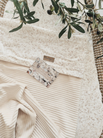 Deken Champagne Velvet Rib / Wildflower field