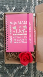 Notitieboekje voor mama met pen ( Roze)