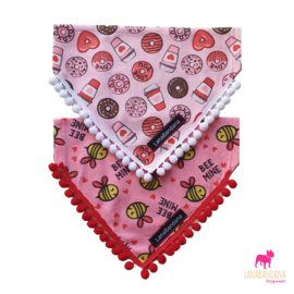 Valentijn | Slide over bandana | Love is... Coffee and Donuts