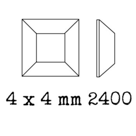 2400 plaksteen 4 x 4 mm crystal F (001)  p/20