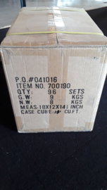 96 Doosjes acryl 3 lagen (schroef) 84 x 70mm Grootverpakking