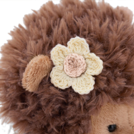 Egeltje met beige vest