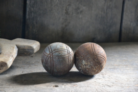 Oude ijzeren petanque ballen