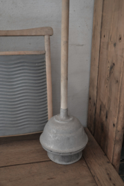 Oude wasstamper