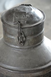 Oude melkbus