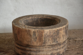 Oude houten bowl