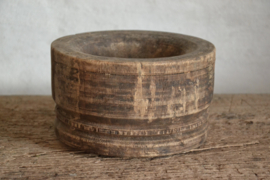 Oude houten bowl