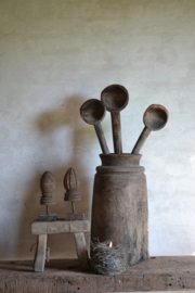 Authentieke oude houten pot