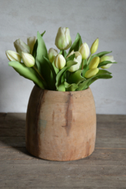 Oude houten Nepalese pot