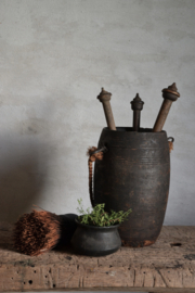 Authentieke nepalese waterkruik