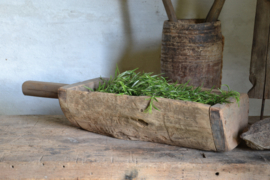 Houten schaal met steel