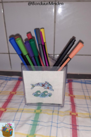 Plexiglas Pennenbakje - The Stitch Company
