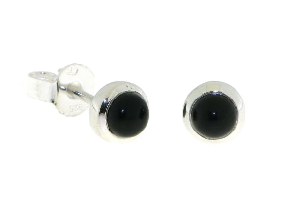 Zilveren oorknopjes met zwarte Onyx edelstenen