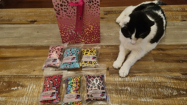 UNIEK / 6 delige kennismakkingspakket snuffelzakjes Vrolijke panter