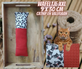 Snuffelzak Gym XXL  Wafeltje Rood (gevuld met catnip/valeriaan)