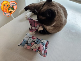 NIEUW/ 2 Snuffelzakjes Schattige katten (gevuld met matatabi)