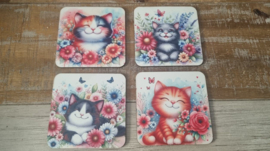 Set van 4 Handgemaakte Kat & Bloemen Onderzetters – Uniek ontwerp van catlady Sylvia 🐱🌸