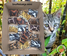 20 Mini snuffelzakjes Jungle met lintjes (5 printjes)  (gevuld naar wens) 1 OP VOORRAAD