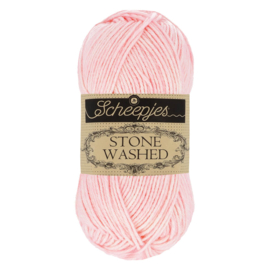 Scheepjes Stone Washed 820 - Rose Quartz
