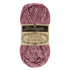Scheepjes Stone Washed 810 - Garnet