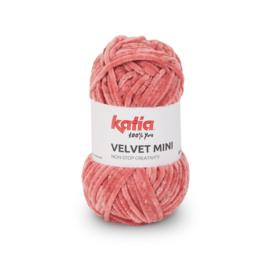 Katia Velvet Mini 212 - Kauwgom roze