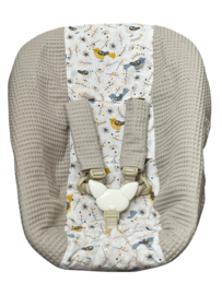 Stokke newborn hoes zand ecru taupe vogeltjes