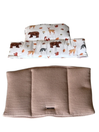 Stokke Tripp Trapp kussen set Animal forest ecru zand beige