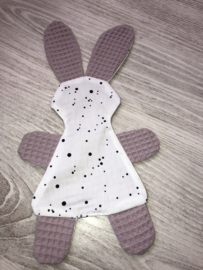 Knuffeldoekje konijn oud roze confetti