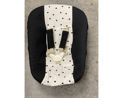 stokke newborn hoes zwart dots