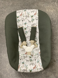 Newborn hoes donkergroen giraffe olifantjes