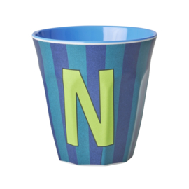 Melamine alfabet beker Letter N - Streep blauw | Rice