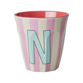 Melamine alfabet beker Letter N - Streep roze | Rice