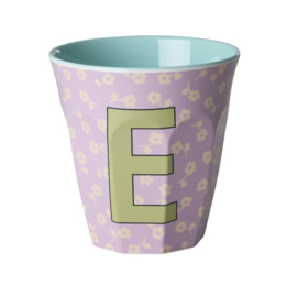 Melamine alfabet beker letter E - Rice