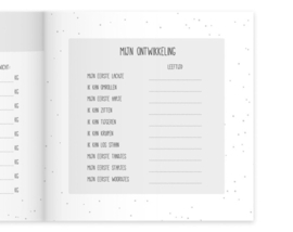 Invulboek Mijn eerste jaar Roestbruin - Fien & Feau