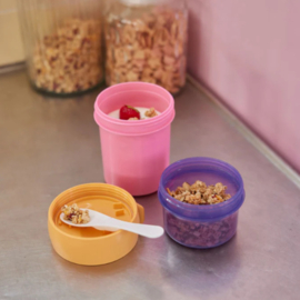 Take away food container met lepel Roze - Rice