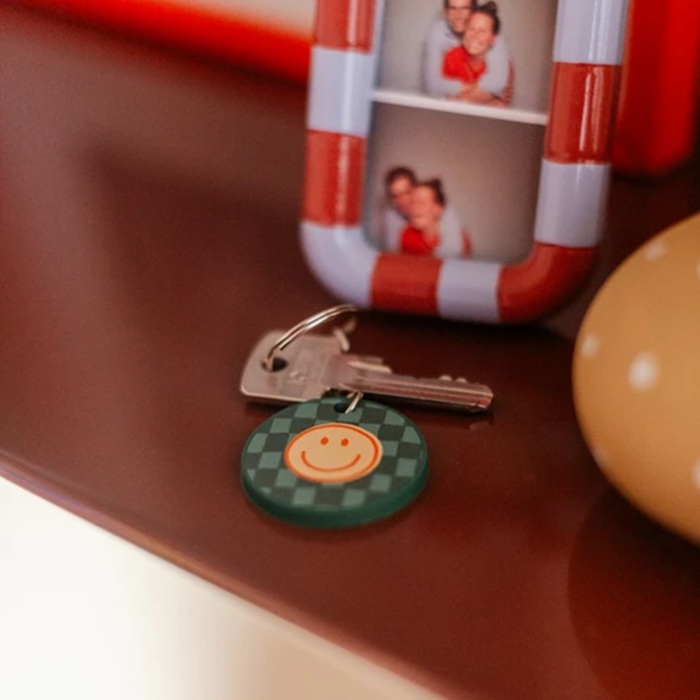 Sleutelhanger - Smiley geblokt