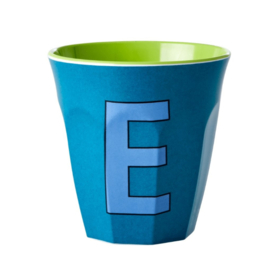 Melamine alfabet beker Letter E | Rice