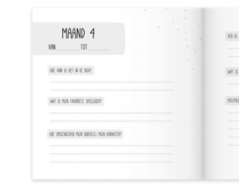 Invulboek Mijn eerste jaar Roestbruin - Fien & Feau