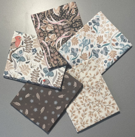 Feathers and Flora Bruin - Beige