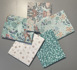 Feathers and Flora Groen - Beige
