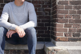 Organic cotton sweater grey minimalism