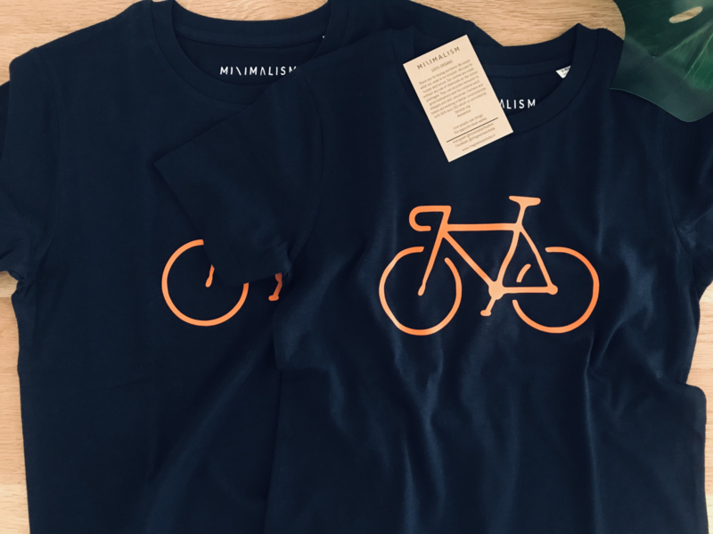 Casual heren fiets t-shirt in kleur donkerblauw.