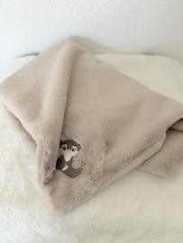 Izumy dekentje M Warm Taupe