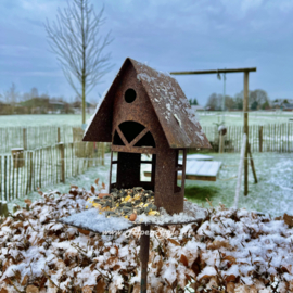 Vogelhuisje op tuinsteker, 19 x 16 x 140 cm. Roest Metaal Decoratie