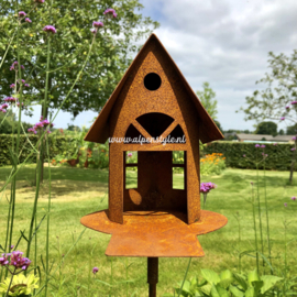 Vogelhuisje op tuinsteker, 19 x 16 x 140 cm. Roest Metaal Decoratie