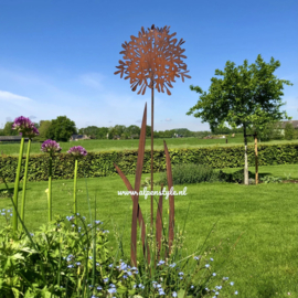 Agapanthus tuinsteker met blad XL. 137 x 32 cm. Roest Metaal Decoratie