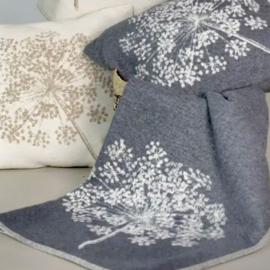 Schermbloem deken, Grijs, 150 x 200 cm. 100% Biologisch katoen