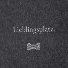 Kleed hond (gevoerd) "Lieblingsplatz" 70 x 80 cm