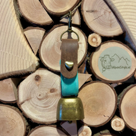 Bel met riem, bruin en licht blauw leer. 13,5 x 3 cm