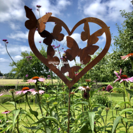 Vlinder hart met 3D vlinder op tuinsteker, 42 x 37 x 120 cm, Roest Metaal Decoratie